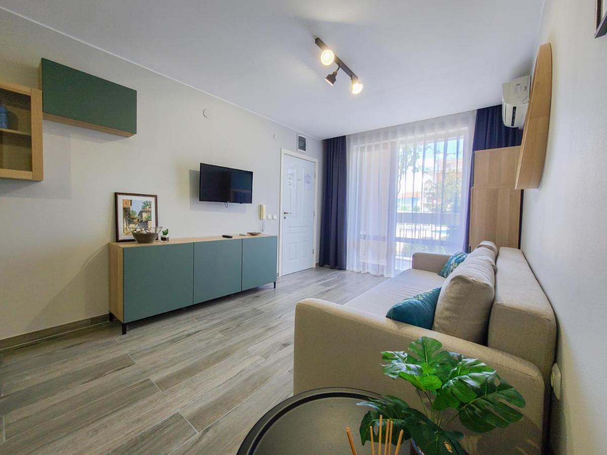 Private Apartments in Prestige Fort Aparthotel - Sveti Vlas Buitenkant foto