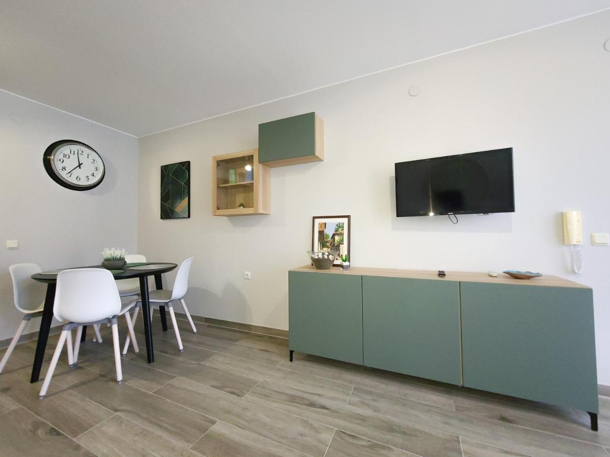 Private Apartments in Prestige Fort Aparthotel - Sveti Vlas Buitenkant foto